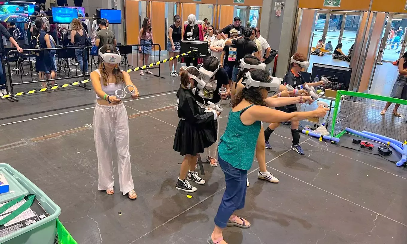 2 partidas de realidad virtual con consumición para hasta 6 personas