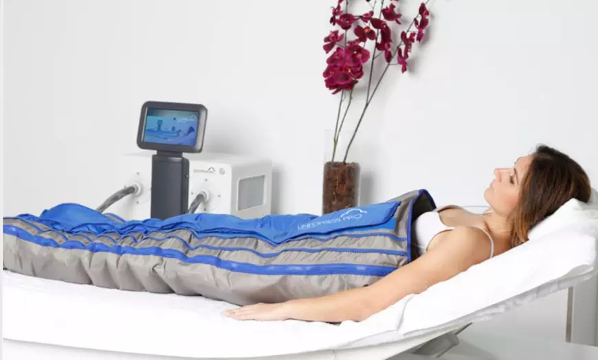 Image 1: 3 o 6 sesiones de estimulación electromagnética y presoterapia
