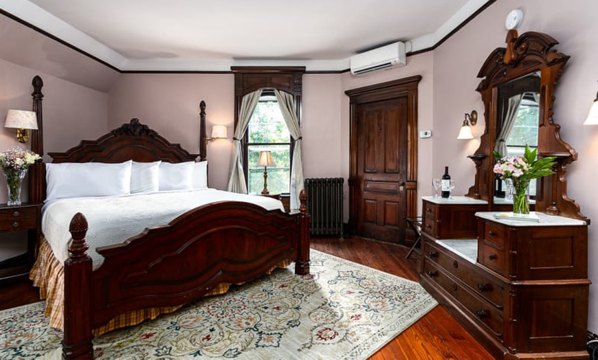 Image 12: Member Pricing: Historic B&B With Victorian Charm
