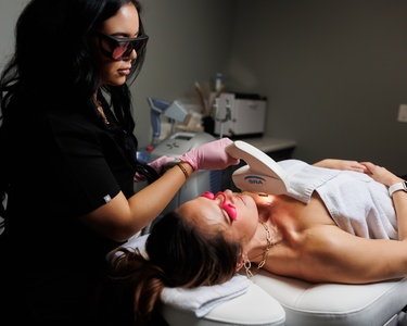 One 60-Minute Facial - APEX Performance & Aesthetics medical spa