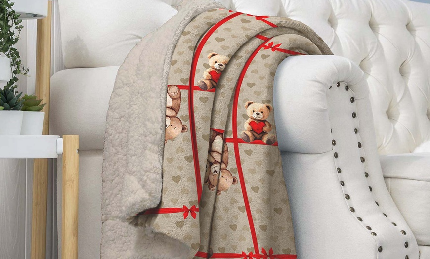 Image 12: Sherpa-Kuscheldecke