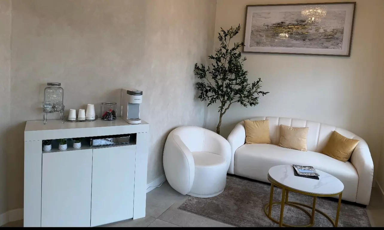Choice of 60 Minute Massage Pampering Package