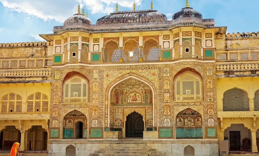 Image 3: ✈ 10-Day India Golden Triangle Vacation w Hotel & Air 