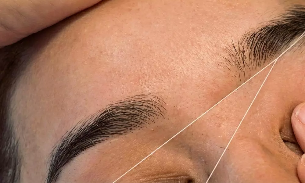 Enhance Your Look: Eyebrow with Optional Upper Lip Threading Session