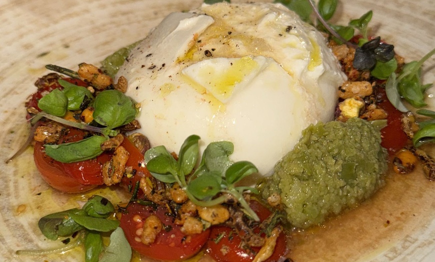 Image 4: Menú mediterráneo para 2 o 4 personas con opción prémium