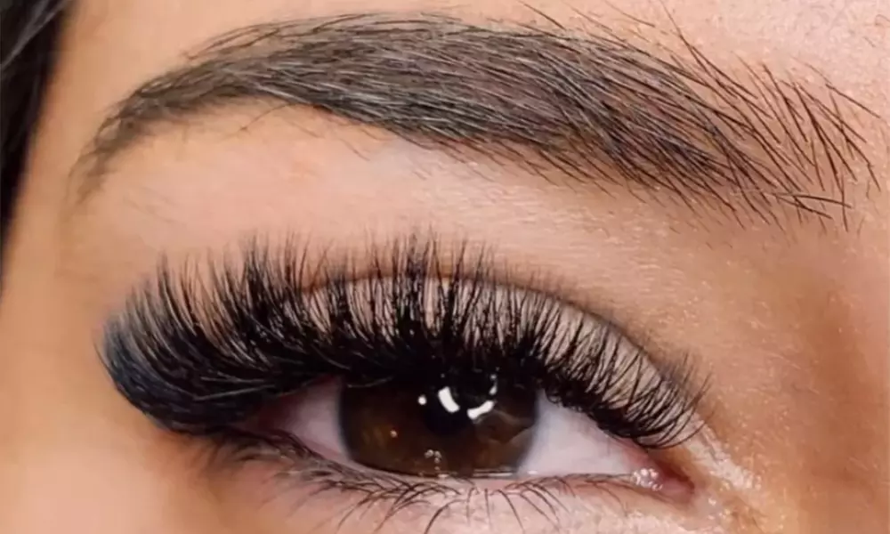 Transform with Phi Brows Microblading with Optional 2nd Top Up Session