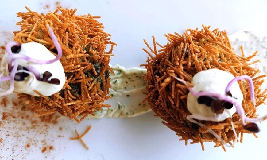 Image 8: Paella para 2 o 4 personas con entrante, postre y bebida