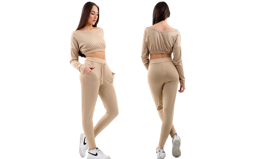 Image 3: Women's Crop Top and Trousers Tracksuit