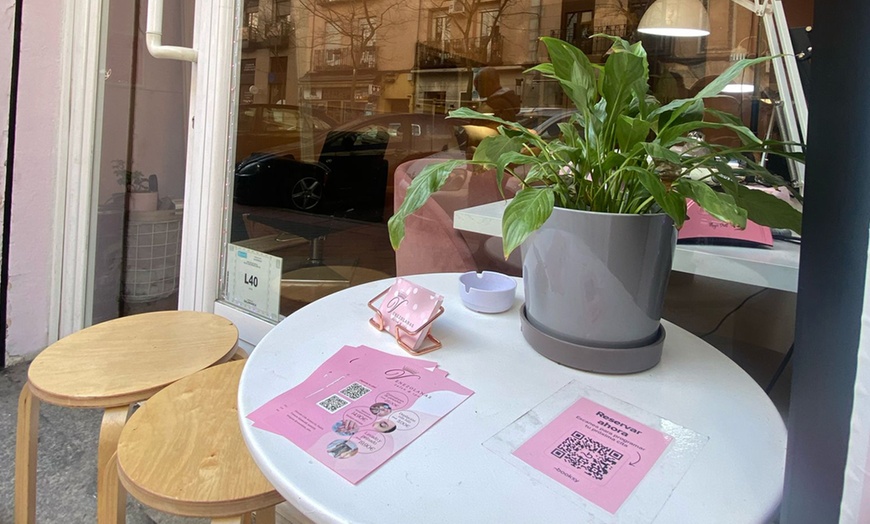 Image 10: Lifting y tinte de pestañas con opción a visajismo y tinte de cejas 