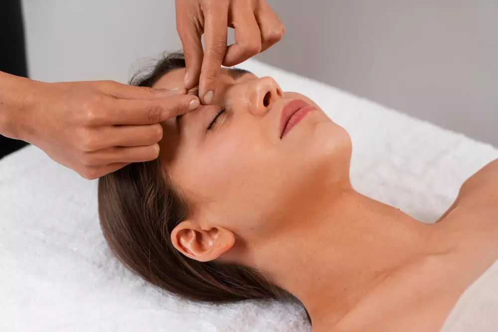 Korean-Inspired Custom Facial & 15-Min Wax for Radiant, Smooth Skin