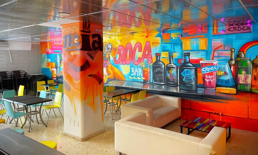 Image 4: Copas o cócteles a elegir con picoteo para 2 o 4 personas