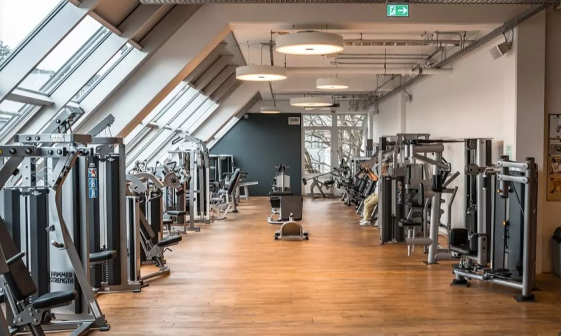 Bis zu 80% Rabatt auf den Fitnessstudio bei Vitamed Sports And Health Center Hamburg