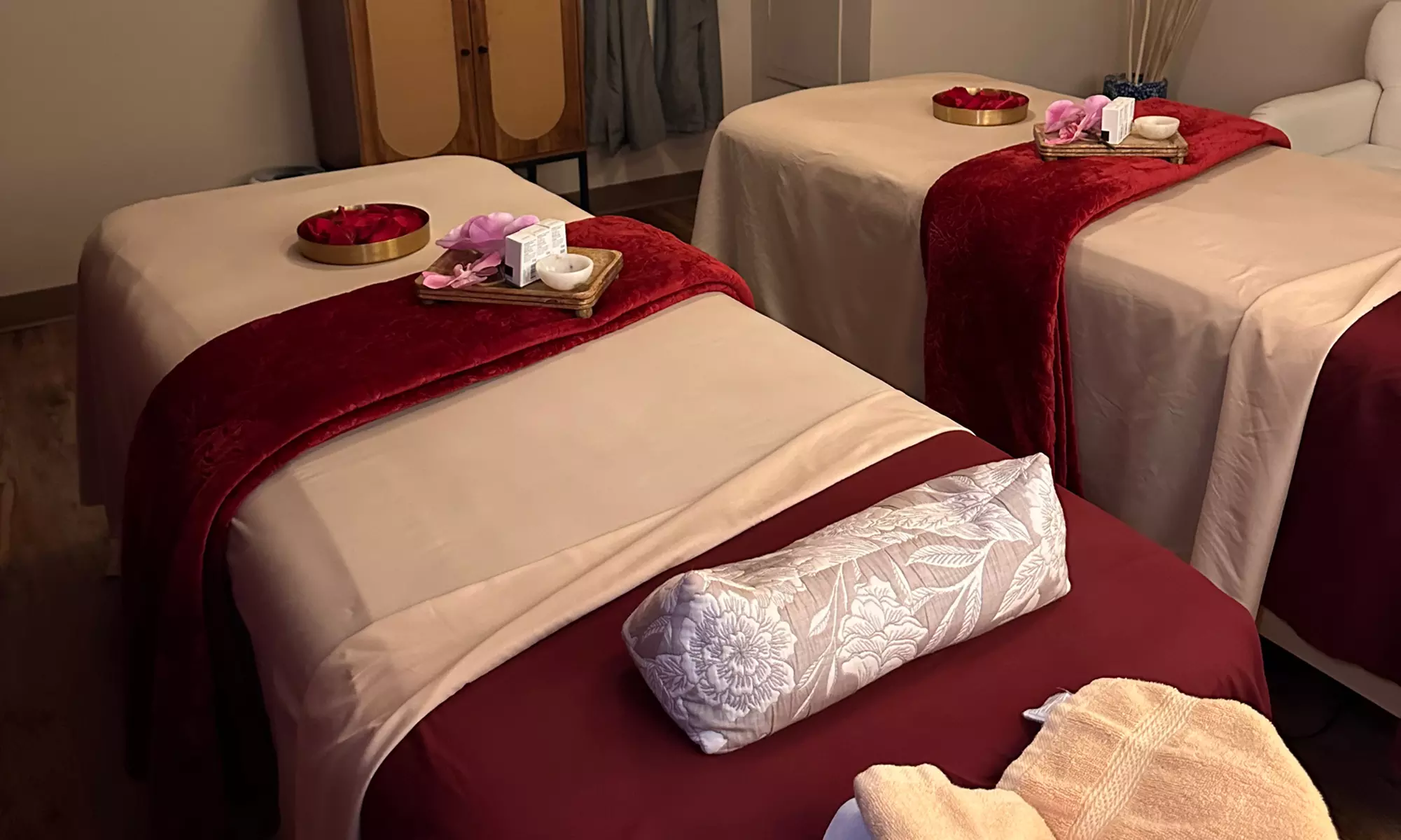 60 or 90 Minute Thai or Swedish Massage or 60 Minute Couples Massage 