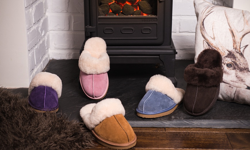Image 1: Redfoot Ladies Sheepskin Slippers