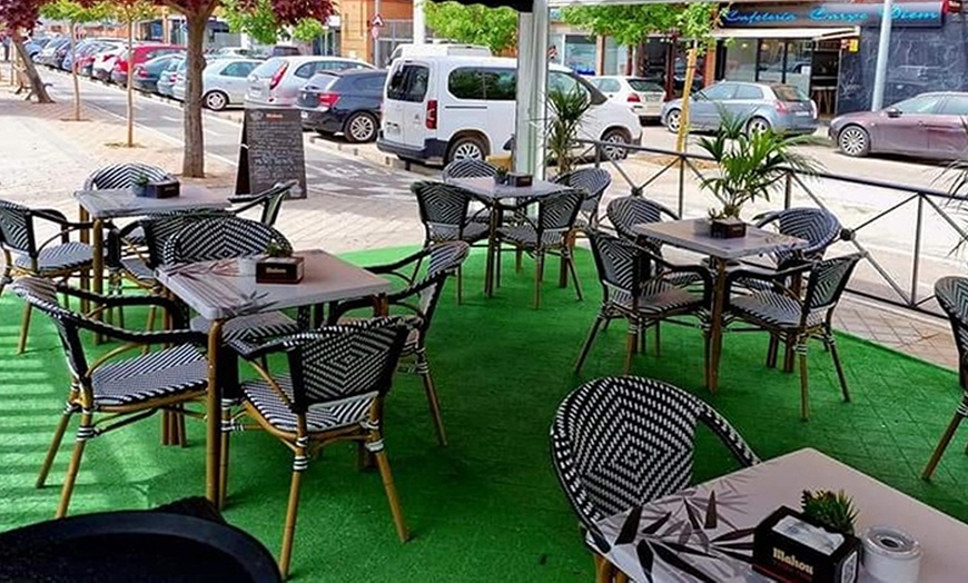 Image 13: Menú burger Experience o Experience Deluxe con hamburguesas selectas