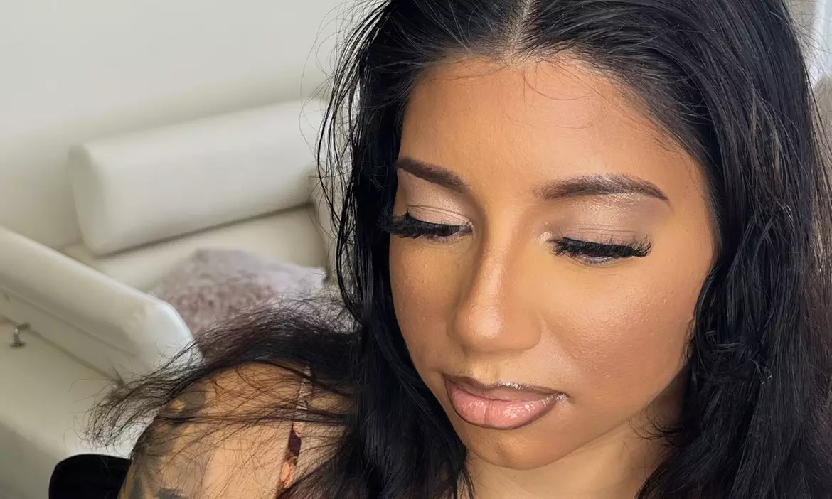 Get Sewing’s Bonding(QUICK WEAVES)  Frontal/Closure, or Wig installs