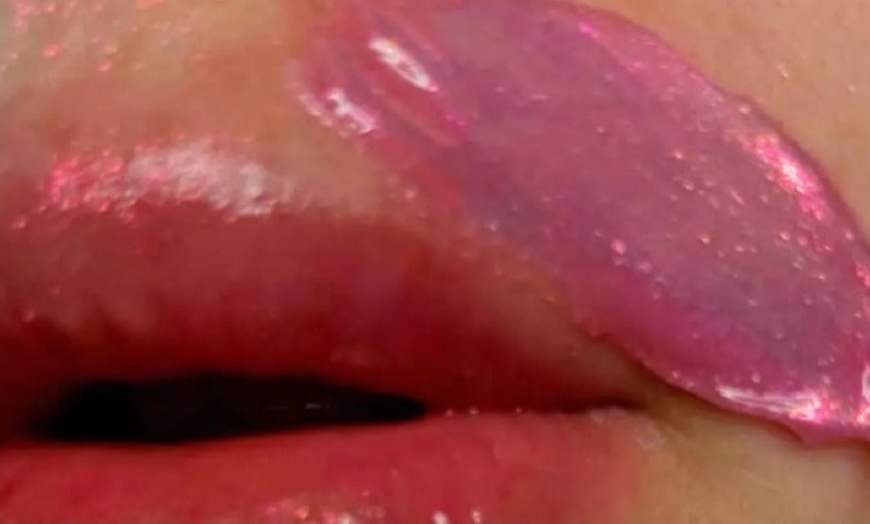Image 3: Underarm & Upper Lip Waxing for Smooth, Refreshed Skin