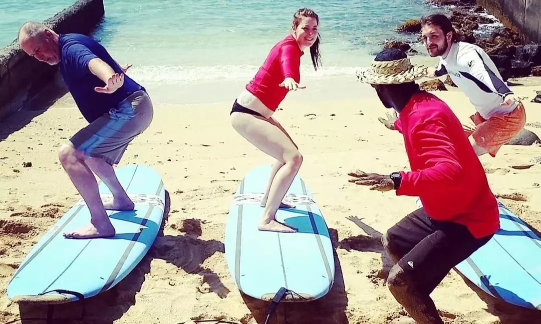 Learn to Surf: 90-Mintue Group or Private Surf Lesson 