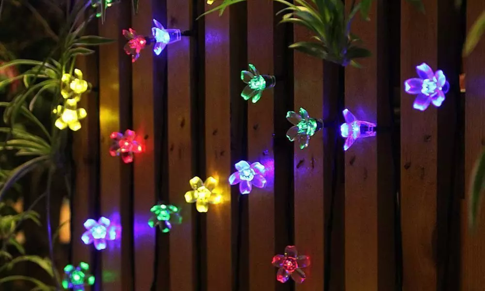 1 o 2 stringhe di luci LED ad energia solare