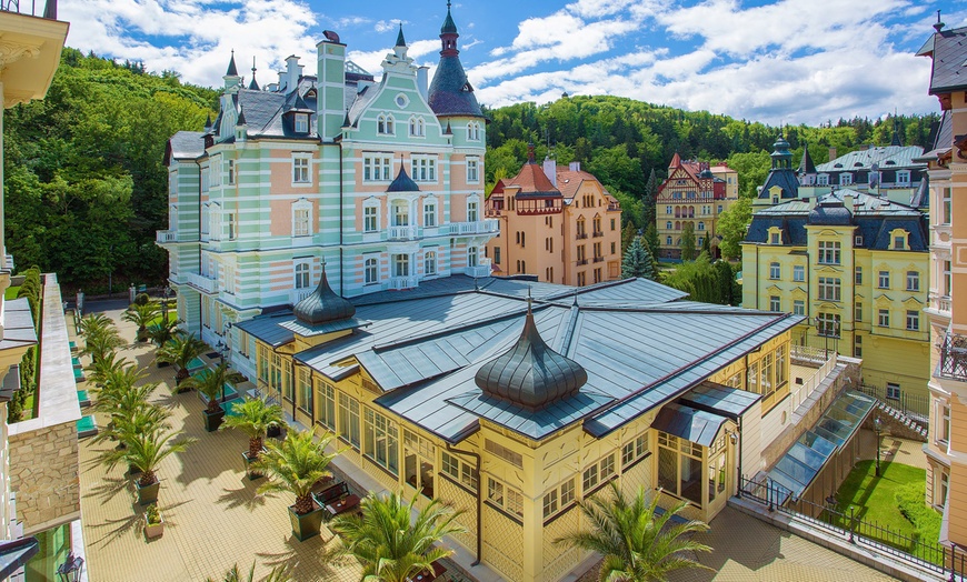 Image 15: Karlsbad: Superior-Doppelzimmer mit Frühstück oder Halbpension