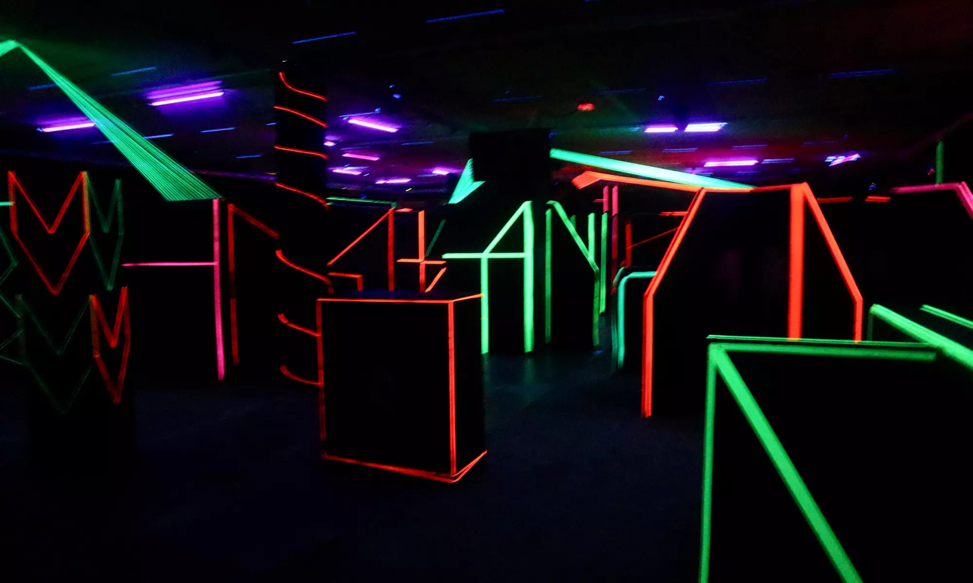 Lasertag-Abenteuer: 3 Spiele voller Adrenalin für bis zu 8 Personen!