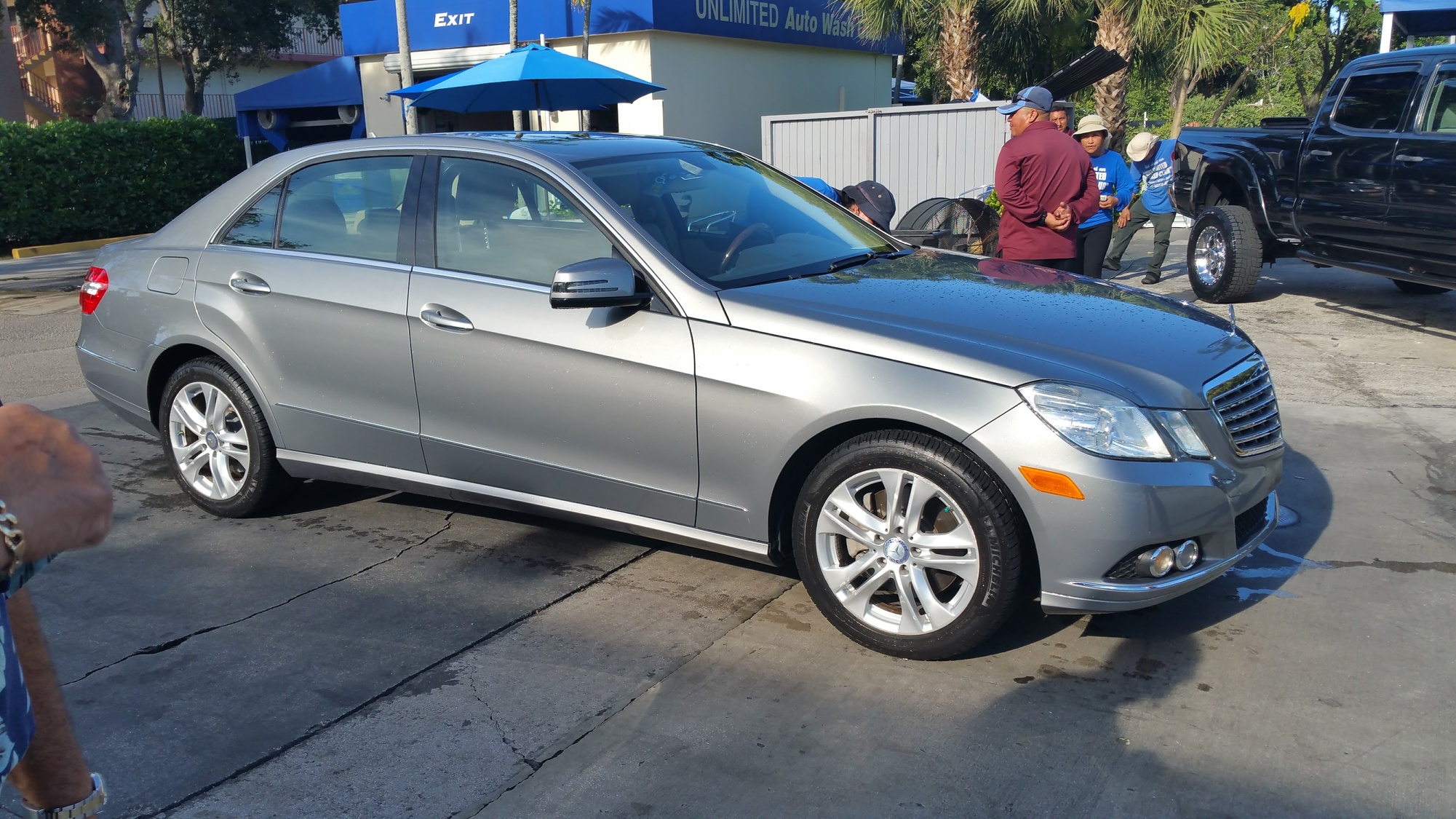 Up to 23% Off on Hand Car Wash at The Unlimited Auto Wash