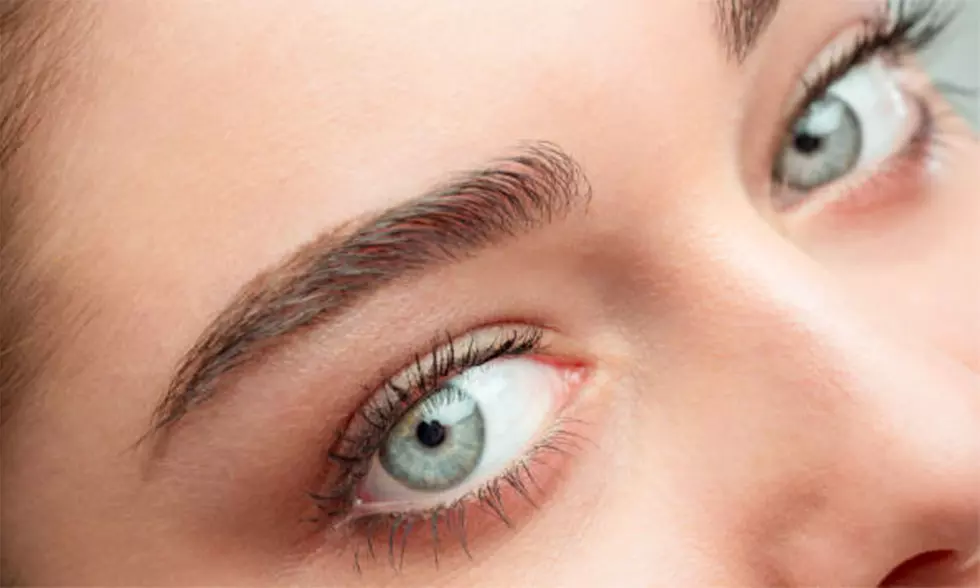 Lifting y tinte de pestañas o laminado y diseño de cejas con hasta un 43% de descuento para 1 persona - Primary Image