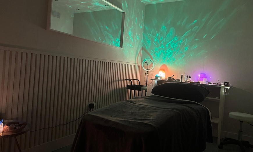 Image 3:  One 30 or 60-Minute Reiki with Chakra balancing in Stalybridge