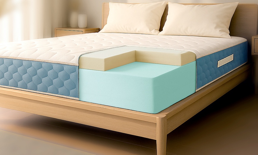 Image 8: Colchón firme y ergonómico con núcleo hipoalergénico The White Stone