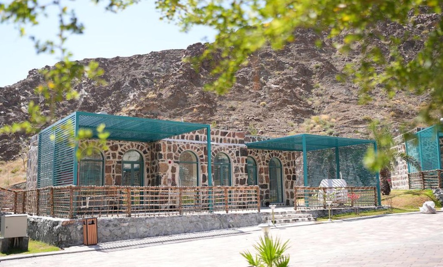 Image 5: Fujairah: One Night Stay with Breakfast 