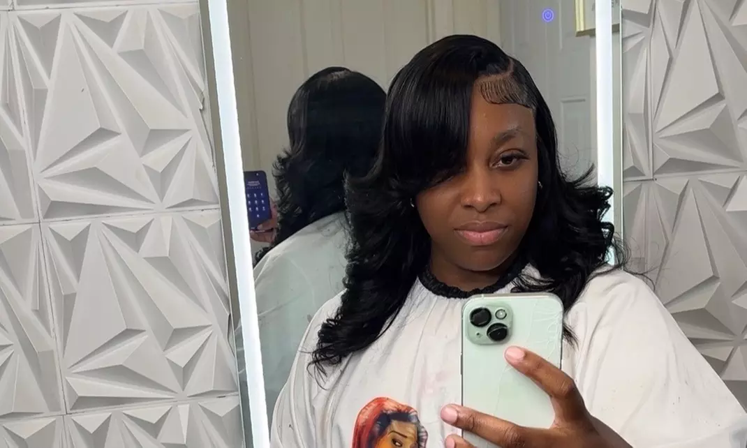 Get Sewing’s Bonding(QUICK WEAVES)  Frontal/Closure, or Wig installs