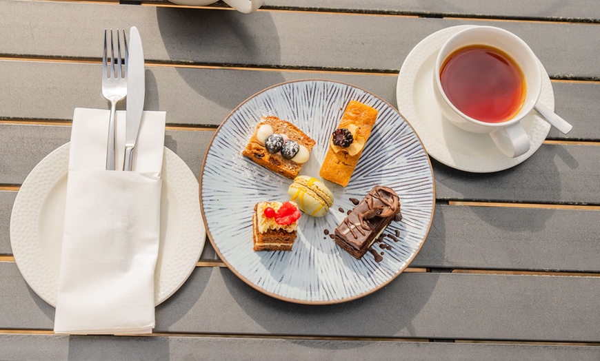 Image 2: Xmas Festive Afternoon Tea w/ a Glass of Prosecco for 1-4 People