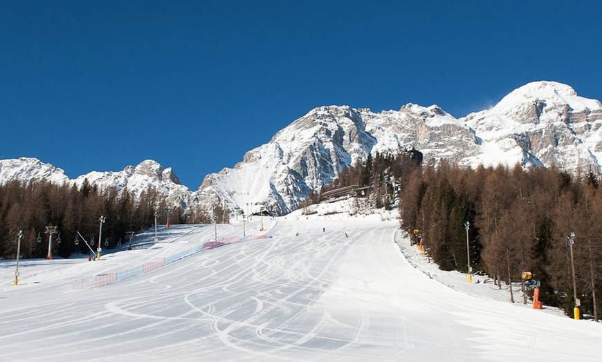 Image 1: Dolomiti: soggiorno con colazione, cena e parcheggio