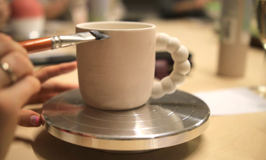 Image 5: Keramik bemalen für 2-8 Pers. inkl. Keramik, Farben, Glasur & Brand