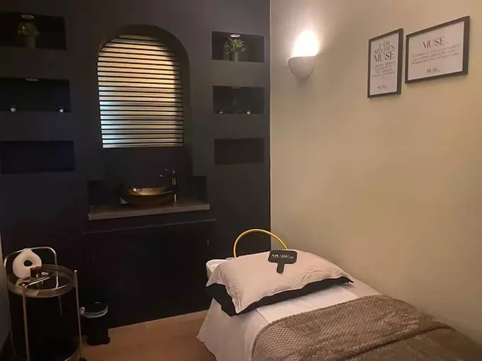 Japanese Head Spa Retreat Or MenoMuse Menopausal Ease Tension Package