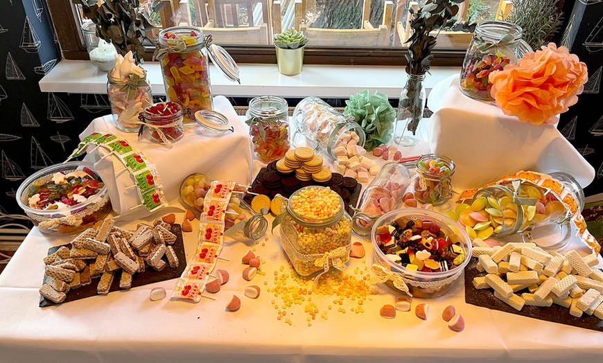 Image 13: Exklusives Fonduedinner mit Feuerzangenbowle und optionalem Käsefondue