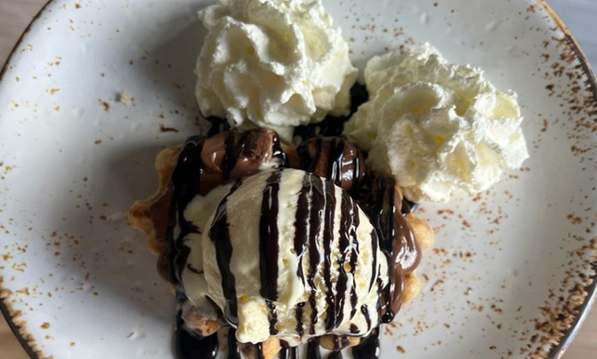 Image 13: Menú Esencial, Deluxe o Deluxe Prémium a elegir para 2 o 4 personas