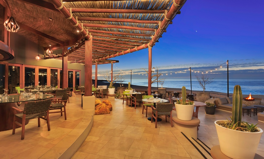Image 16: Member Pricing: 5-Star Resort | All-Inclusive Dining & Spa Retreat