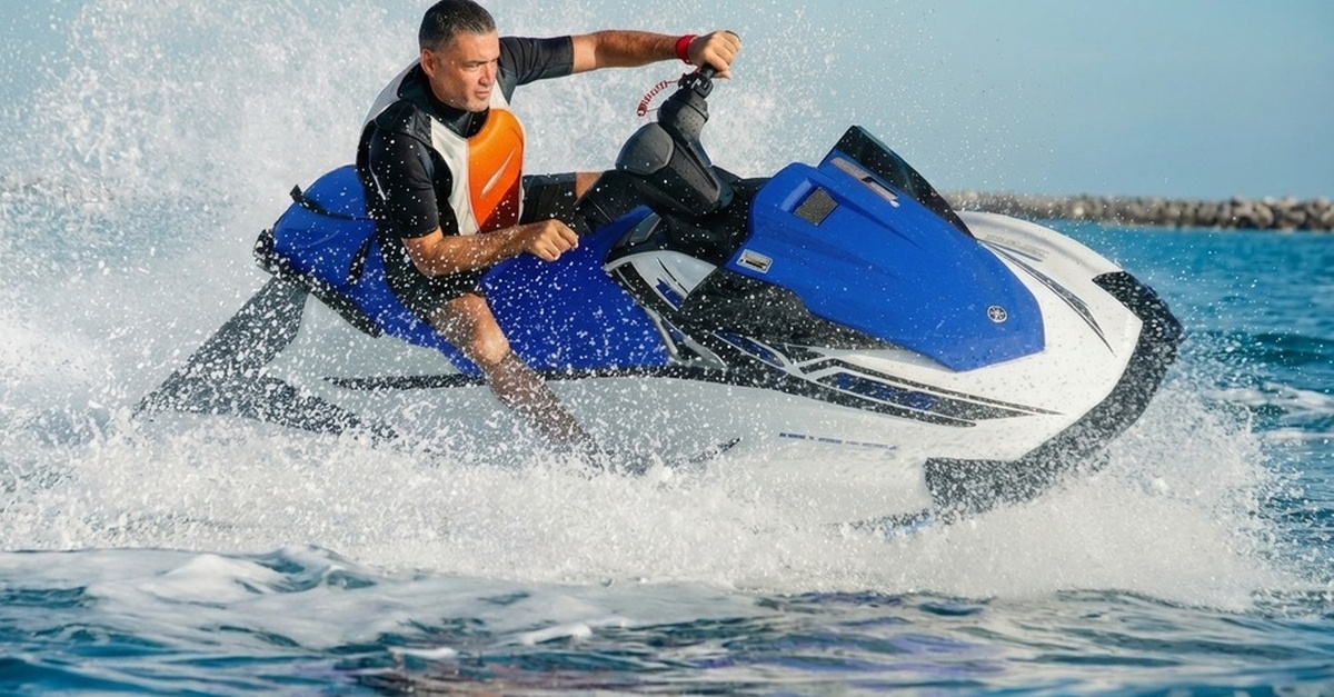 Jet Skiing Jet Skiing