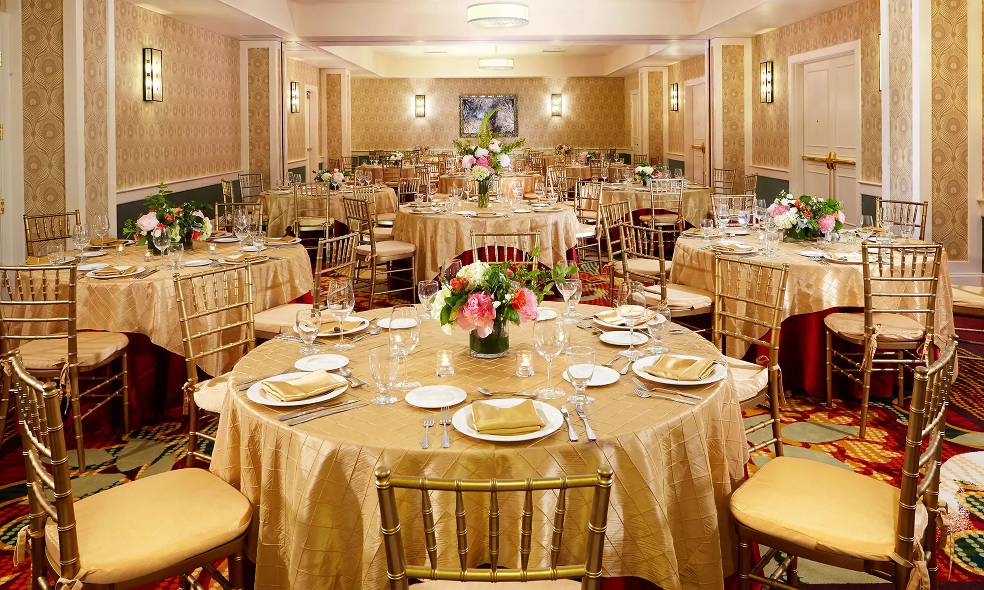 Member Pricing: 4-Star Hotel in Cultural District with Artful Design
