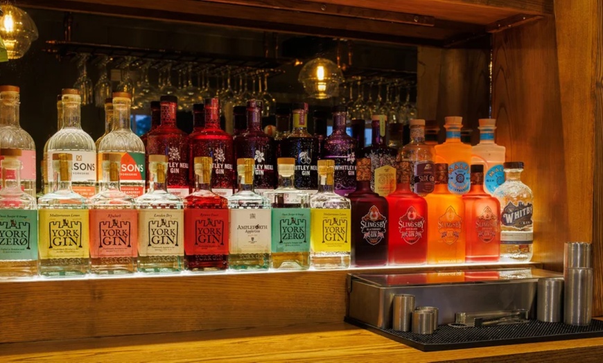 Image 8: Two or Three Course Meal w/ or w/o a Glass of Prosecco Each