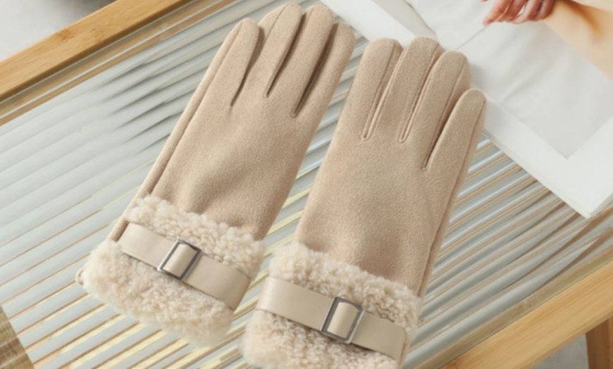 Image 8: Women's Touch Screen Winter Warm Gloves