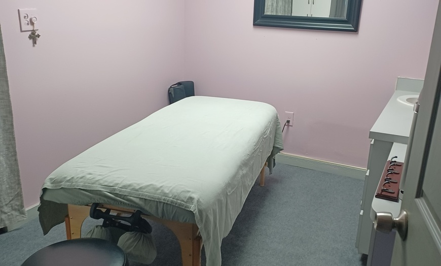 Image 2: Experience full body relaxation with massage therapies