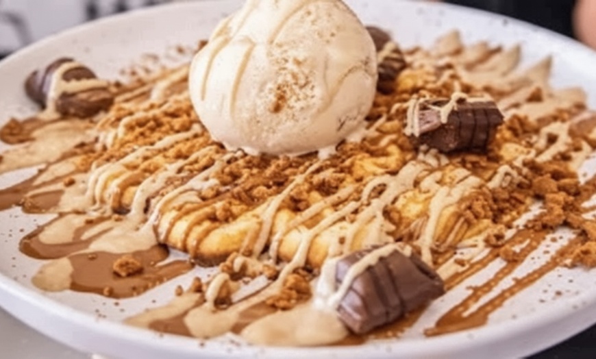Image 7: Indulge in Moment of Sweetness: Crêpe + Gelato for 1, 2, 4, / 6 People