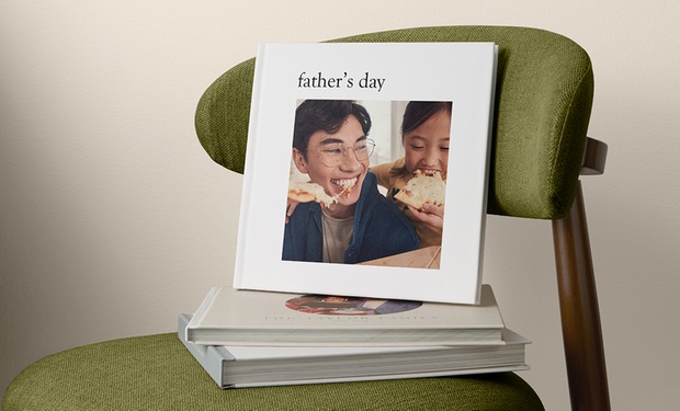 Shutterfly photo book covers with various designs and family pictures.