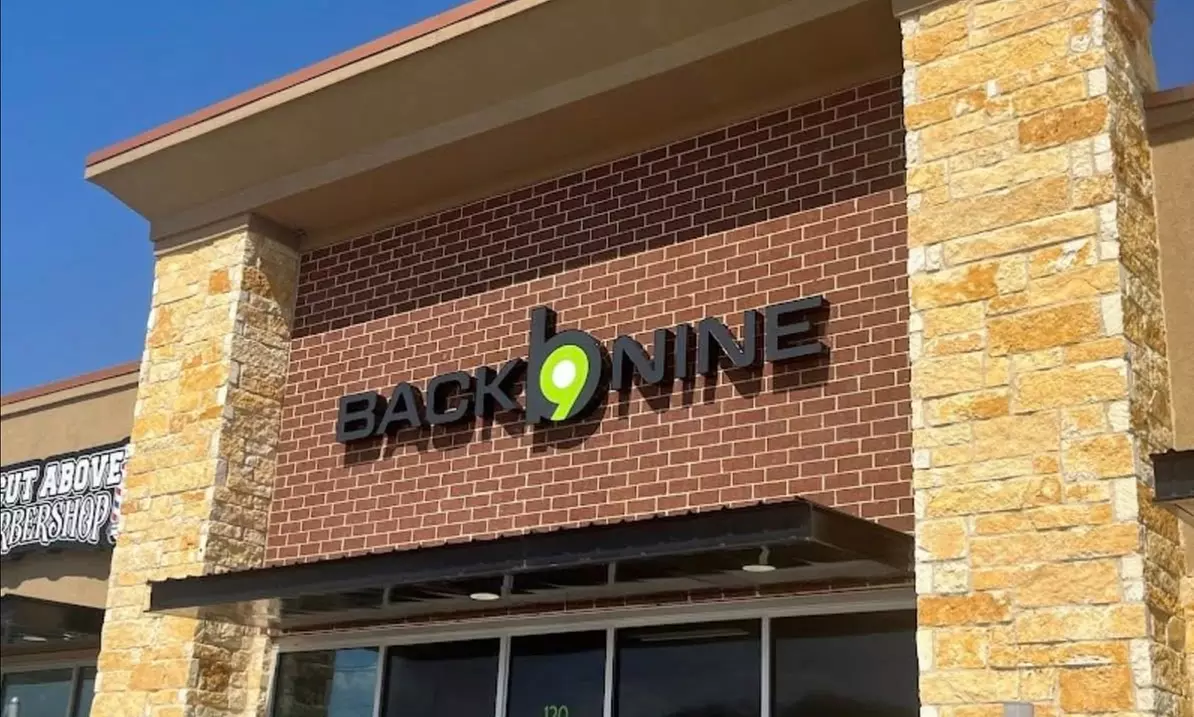 Indoor Golf Simulator Rental – Grand Prairie