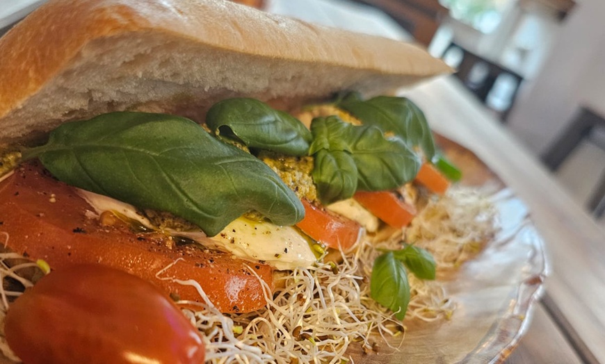 Image 5: Vielfältiges Mittagessen nach Wahl für 1, 2 oder 4 Personen