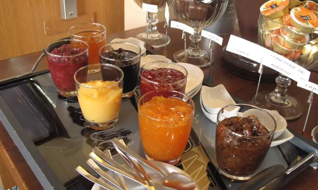 Maine-et-Loire : chambre standard ou confort avec pdj et piscine