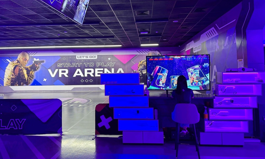 Image 3: Step Into Thrilling VR 360 Flight, SUper Glate or Arena For One or Two