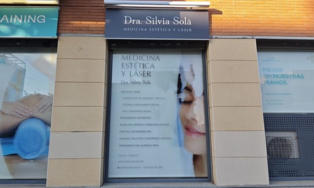 1 limpieza facial profunda con tratamiento Hollywood peeling de carbón con láser y tratamiento nutritivo - Dra. Silvia Solà. Medicina Estética y Láser.